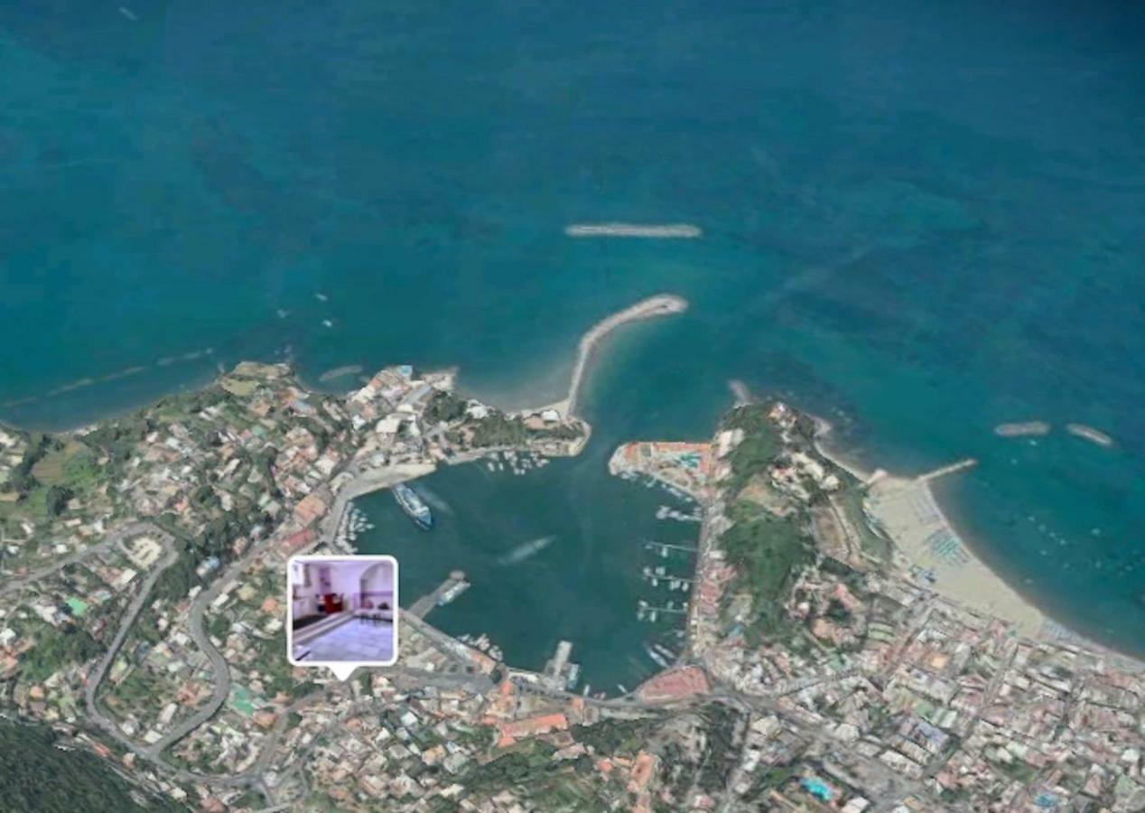 Pied A Terre Sul Porto Apartment Ischia Exterior photo